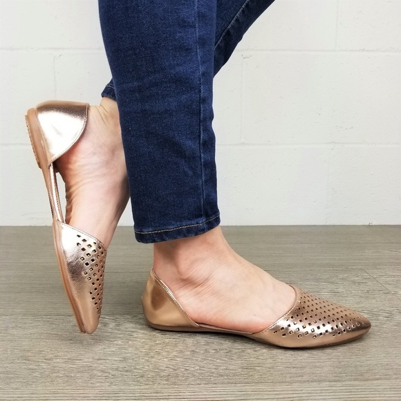 Shoes - Pointed Toe Perforated Gold Rose Flats - L 13135